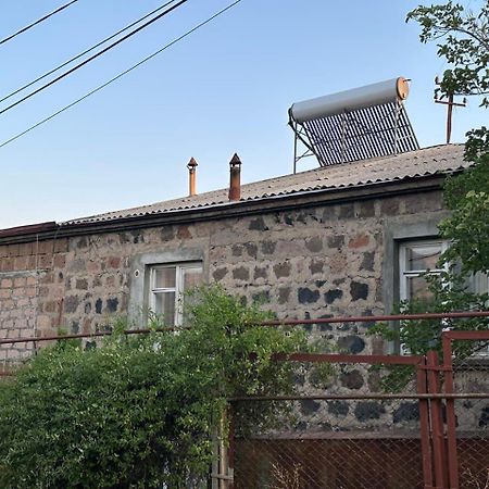 B&B Ruzan Yeghegnadzor Exterior foto